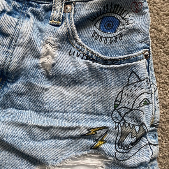 American Eagle jean shorts - Picture 4 of 6